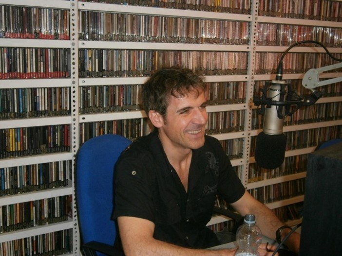 Guido Furlani ai microfoni di Radio Onda Ligure 101 Guido Furlani ai microfoni di Radio Onda Ligure 101