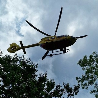 Stellanello, biker tedesco muore per un malore, inutili i soccorsi Stellanello, biker tedesco muore per un malore, inutili i soccorsi