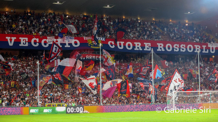 Il Genoa promosso in serie A, Toti: "Club storico che torna nel palcoscenico che più gli compete" Il Genoa promosso in serie A, Toti: "Club storico che torna nel palcoscenico che più gli compete"