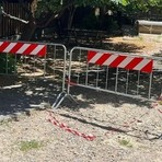 Giochi rimossi e spazi da riqualificare alle scuole di Finalmarina: raccolta firme per gli spazi esterni. Folco: “Interventi già programmati” Giochi rimossi e spazi da riqualificare alle scuole di Finalmarina: raccolta firme per gli spazi esterni. Folco: “Interventi già programmati”