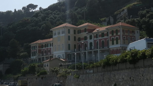 Fallimento Comfort Hotels &amp; Resort, il Pm chiede una condanna di 3 anni e 4 mesi per Antonio Denti