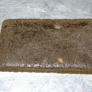 Savona: hashish nel passeggino, arrestati patteggiano