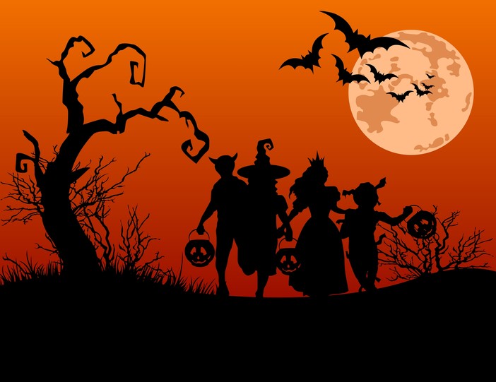 Halloween, 31 ottobre. Un tempo era “Benedizione o maledizione?”. Oggi è diventato “Dolcetto o scherzetto?”