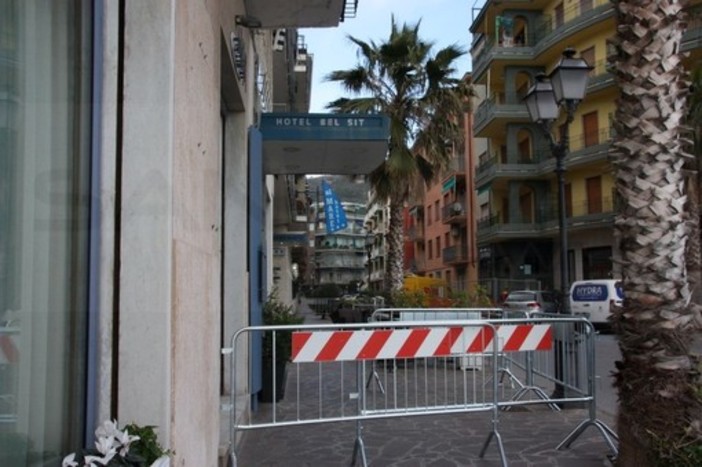 I miei anziani genitori sono in quarantena nell’hotel di Alassio, ma nessuno gli ha spiegato perché