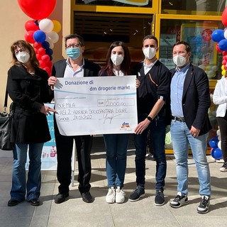 Nuove aperture, inaugurato il primo punto vendita DM nel centro storico di Savona, presso il complesso San Paolo