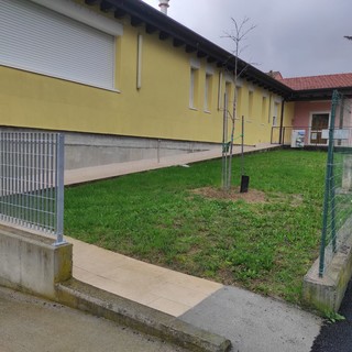 Albenga, abbattimento barriere architettoniche: sopralluogo alle scuole di Campochiesa Albenga, abbattimento barriere architettoniche: sopralluogo alle scuole di Campochiesa