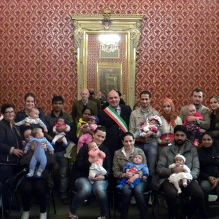 Savona: consegnati gli attestati di cittadinanza onoraria "Ius soli"