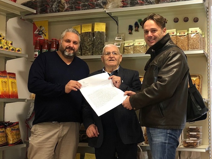 I saluti dell’onorevole Giorgio Mulè ai siciliani di Albenga per Santa Lucia