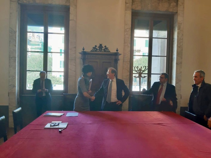 Savona: spiaggia Priamar e area servizi Zinola, si aprono spiragli. Sindaco Caprioglio: "Puntiamo al 2020" (VIDEO) Savona: spiaggia Priamar e area servizi Zinola, si aprono spiragli. Sindaco Caprioglio: "Puntiamo al 2020" (VIDEO)