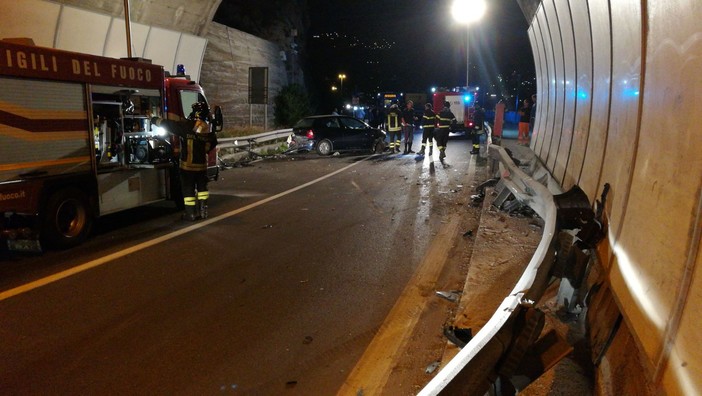 Finale, incidente all'interno della galleria "Caprazoppa"