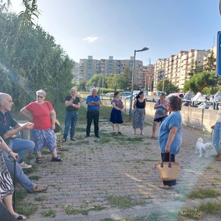 Savona, spazientiti i residenti delle case Arte di via Bruzzone e via Minuto: "Ci diano delle spiegazioni" (FOTO) Savona, spazientiti i residenti delle case Arte di via Bruzzone e via Minuto: "Ci diano delle spiegazioni" (FOTO)
