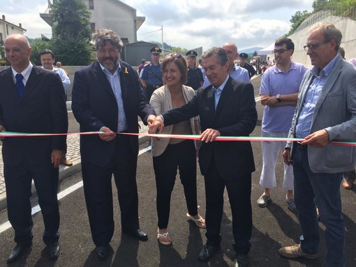 Inaugurata la variante del Mulino di Carcare, Bologna: "Opera strategica per il paese" Inaugurata la variante del Mulino di Carcare, Bologna: "Opera strategica per il paese"