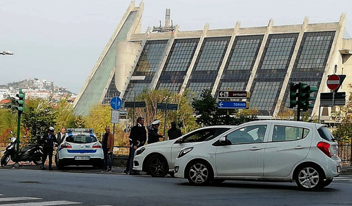 Savona: incidente tra corso Viglienzoni e via Luigi Corsi