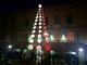 L'accensione dell'albero tricolore dà inizio al Natale di Cairo Montenotte