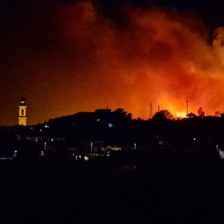 "Una taglia per chi appicca incendi". La proposta di legge della Lega arriva alla Commissione consiliare regionale