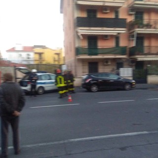 Incidente sulla via Aurelia a Ceriale, ferito un bimbo sull'Ape con il papà