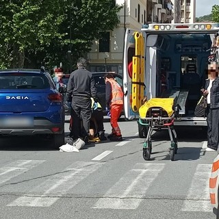 Savona, investimento pedonale in via delle Trincee: un codice giallo al San Paolo