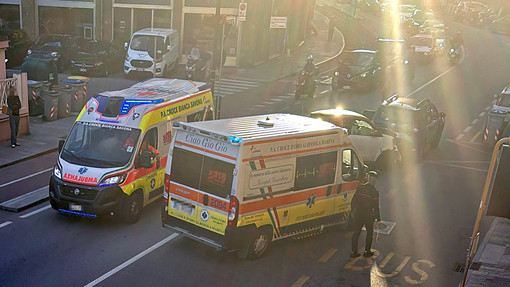 Savona, tamponamento in Corso Vittorio Veneto: traffico in tilt alle Fornaci