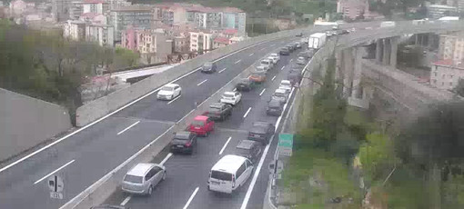 Incidente sulla A10 tra Savona e Albisola: traffico in tilt