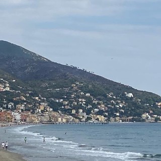 Alassio, i roghi fanno riscoprire l'importanza della cura dell'entroterra: "Pulizia di boschi e sentieri la miglior tagliafuoco"