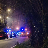 Albissola, incendio in un magazzino in via Collette: intervento dei vigili del fuoco Albissola, incendio in un magazzino in via Collette: intervento dei vigili del fuoco