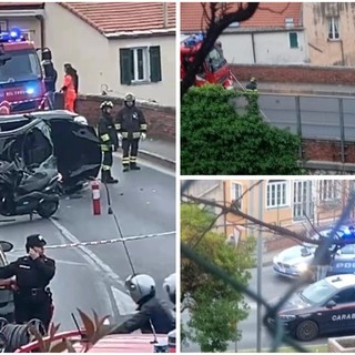 Pietra, incidente sulla via Aurelia: auto cappottata su un fianco. Soccorsi mobilitati, traffico in tilt Pietra, incidente sulla via Aurelia: auto cappottata su un fianco. Soccorsi mobilitati, traffico in tilt