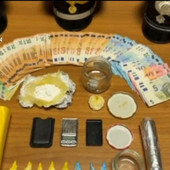 Albissola, arrestato 32enne per spaccio: sequestrati cocaina e denaro tra auto e abitazione Albissola, arrestato 32enne per spaccio: sequestrati cocaina e denaro tra auto e abitazione