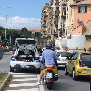Savona, incidente in corso Mazzini: traffico in tilt
