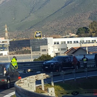 Incidente sulla A10 al casello di Albenga. Code e rallentamenti sul tratto