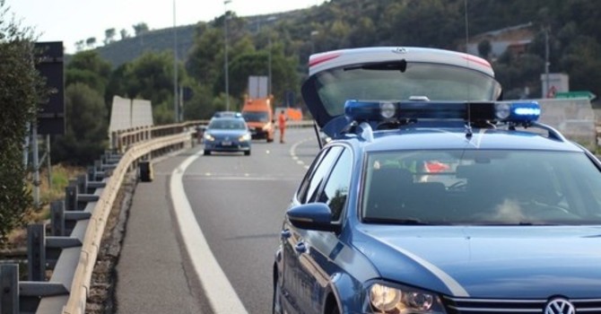 Tragico incidente in moto sull'A6, muore 31enne centauro francese: chiuso il tratto tra Altare e Millesimo