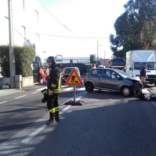 Albenga, colpo di sonno per una infermiera di rientro dal turno di notte: finisce contro un muro