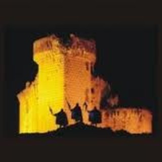 Tiro con l'arco in notturna a Finale Ligure