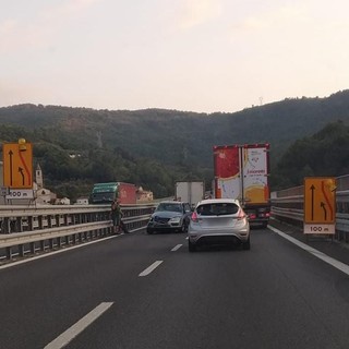A10, incidente tra Feglino e Spotorno direzione Savona: disagi al traffico (FOTO)