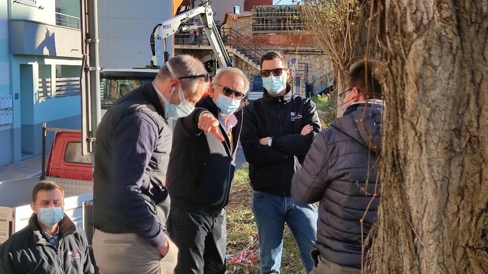 Pietra Ligure, De Vincenzi e Amandola: "Quasi 2 milioni di euro per proseguire la messa in sicurezza del nostro territorio" Pietra Ligure, De Vincenzi e Amandola: "Quasi 2 milioni di euro per proseguire la messa in sicurezza del nostro territorio"