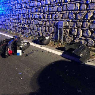 Auto contro scooter di fronte alla discoteca "Le Vele"  (FOTO)