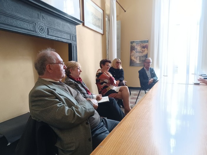 Albenga: incontro tra comune, sindacati e Istituto Trincheri: "Un punto di riferimento per la città" Albenga: incontro tra comune, sindacati e Istituto Trincheri: "Un punto di riferimento per la città"