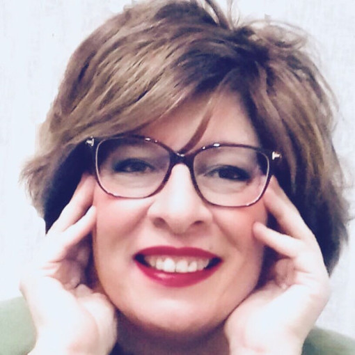 Savona, Giovedì alla Feltrinelli il libro di Irene Schiavetta "Delitto al golf club"