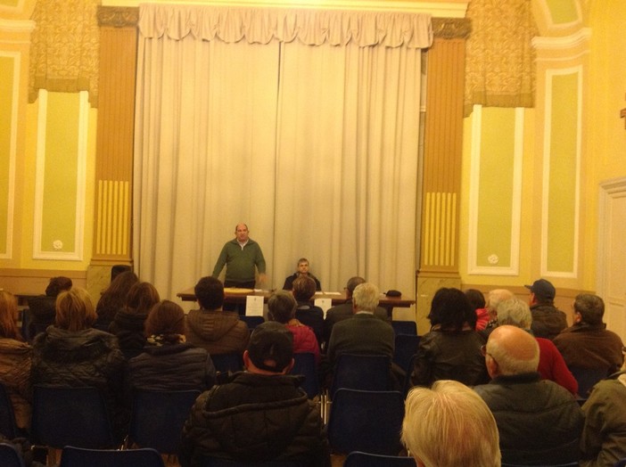 Cisano sul Neva: oltre 50 persone all'incontro sul controllo del vicinato Cisano sul Neva: oltre 50 persone all'incontro sul controllo del vicinato
