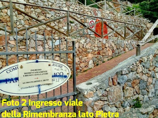 Pietra, il gruppo "Sara Foscolo Sindaco" attacca: "Il parco 'Offemburg' é in una situazione di sfascio progressivo"