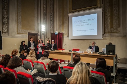 Albenga, ritorna il progetto "Scuola genitori &amp; We Family!"