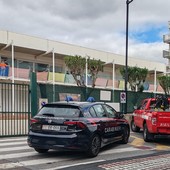 Incidente alle scuole di Pietra: bambino sotto osservazione al Gaslini, indagini per chiarire le responsabilità Incidente alle scuole di Pietra: bambino sotto osservazione al Gaslini, indagini per chiarire le responsabilità