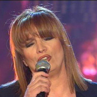 Loano: Festival degli Interpreti, un premio ad Iva Zanicchi