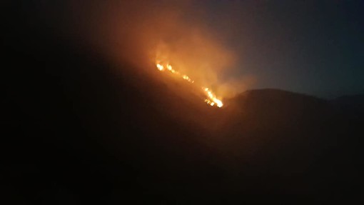 Foto pagina Facebook &quot;Volontari di Protezione civile e antincendio boschivo comune di Cogoleto&quot;