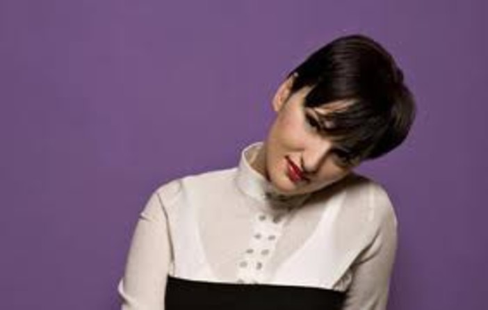 Domani Arisa in diretta su Radio Onda Ligure Domani Arisa in diretta su Radio Onda Ligure