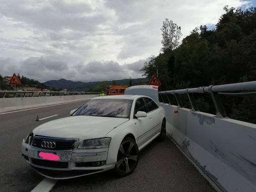 Incidente in autostrada, all'uscita di Millesimo: un'automobile coinvolta