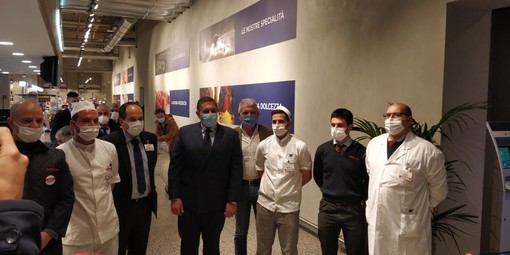 Aumento dei ricoveri in Liguria, Toti: "Situazione al momento tranquilla al di là di qualche allarmismo di troppo" (FOTO e VIDEO)