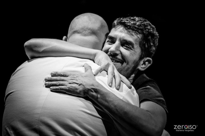 Venerdì prossimo a Cairo "La gioia di Enrico": un'opera teatrale per sensibilizzare sul tema della cannabis terapeutica Venerdì prossimo a Cairo "La gioia di Enrico": un'opera teatrale per sensibilizzare sul tema della cannabis terapeutica