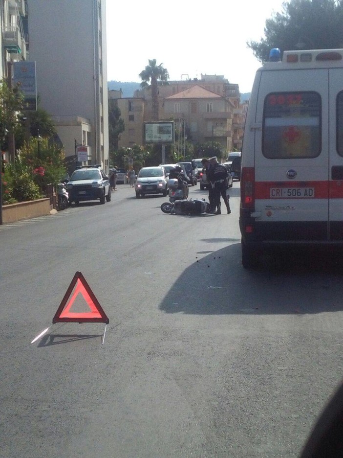 Moto a terra ad Alassio, un codice giallo al Santa Corona Moto a terra ad Alassio, un codice giallo al Santa Corona