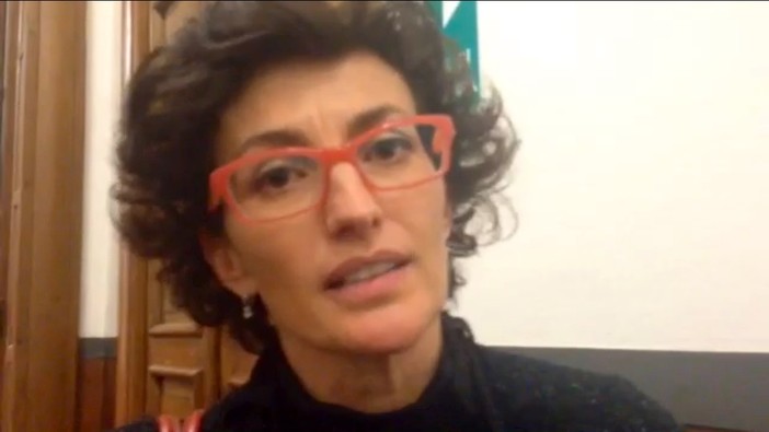 La consigliera Saccone inneggia ai Fasci, il commento del sindaco Caprioglio: "Fatto di una gravità inaudita" La consigliera Saccone inneggia ai Fasci, il commento del sindaco Caprioglio: "Fatto di una gravità inaudita"