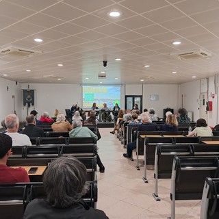 Raccolta Porta a Porta, un savonese:"Tra retorica e realtà, il caso savonese" Raccolta Porta a Porta, un savonese:"Tra retorica e realtà, il caso savonese"